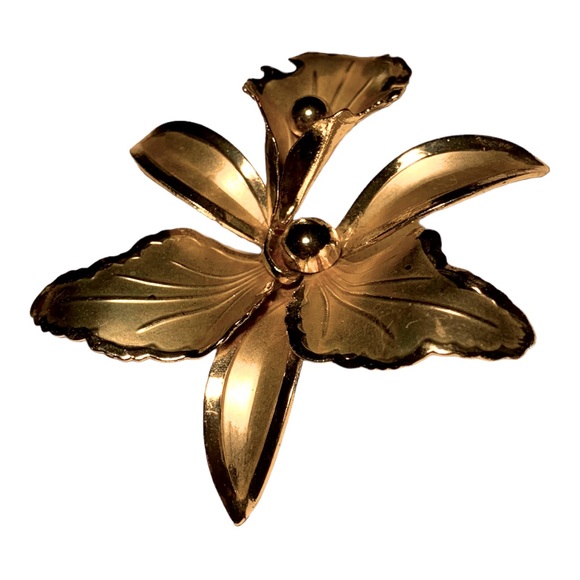 Vintage Orchid in Bloom Floral Jewelry Brooch Pin Light Gold Tone - Picture 5 of 5